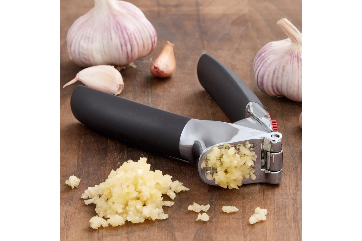 OXO Garlic Press Good Grips