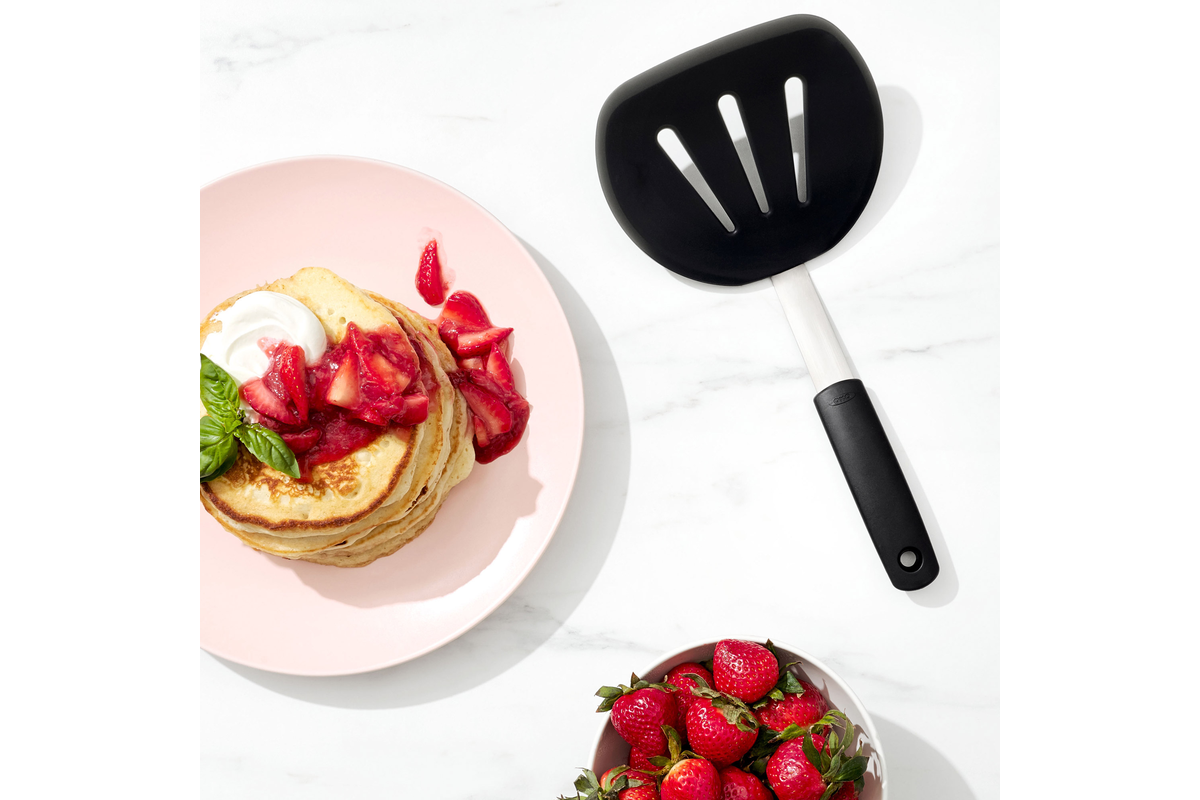 OXO Silicone Flexible Pancake Turner