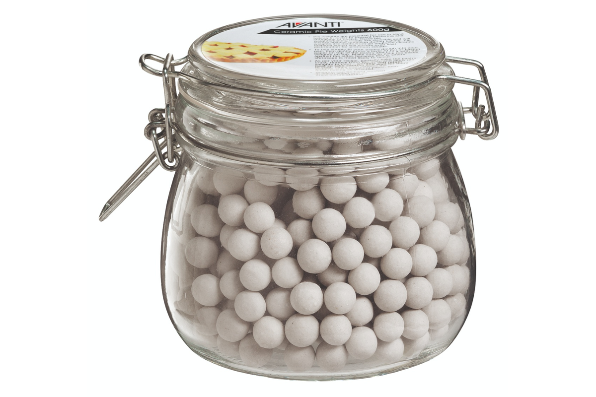 Avanti Pie Weights 600 grams in a Storage Jar