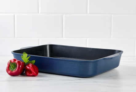 Maxwell & Williams Agile Non-Stick Roaster 34x26x5cm Navy Gift Boxed-maxwell-and-williams-What's Cooking Online Store