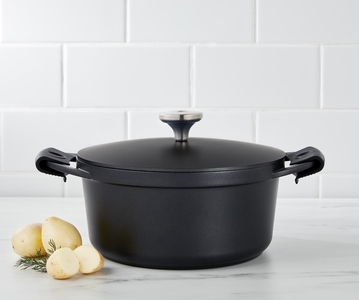 Maxwell & Williams Agile Non-Stick Casserole 24cm 4.2L Black Gift Boxed-maxwell-and-williams-What's Cooking Online Store