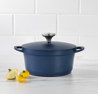 Maxwell & Williams Agile Non-Stick Casserole 20cm 2.4L Navy Gift Boxed-maxwell-and-williams-What's Cooking Online Store