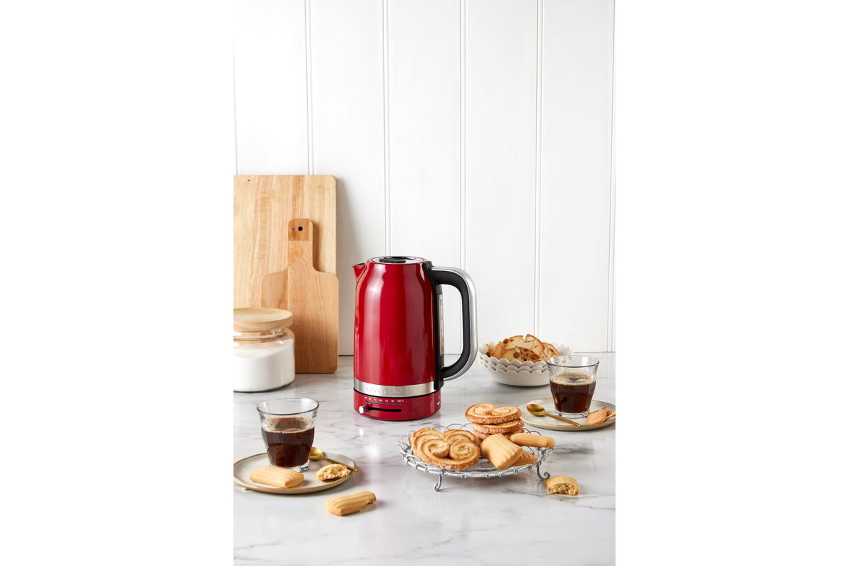 KitchenAid Kettle KEK1701 1.7L Kettle Empire Red